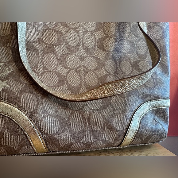 Vintage coach over the shoulder bag tan with gold stars - Picture 6 of 8